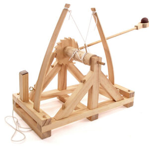 Catapulta Leonardo Da Vinci-trusa din lemn
